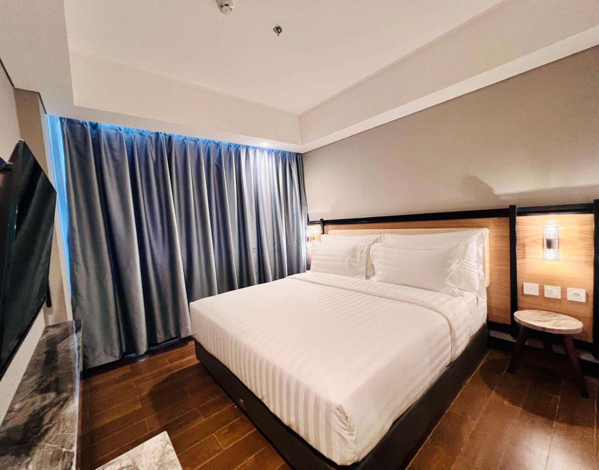 D'Primahotel Airport Sultan Hasanuddin Makassar Sudiang エクステリア 写真