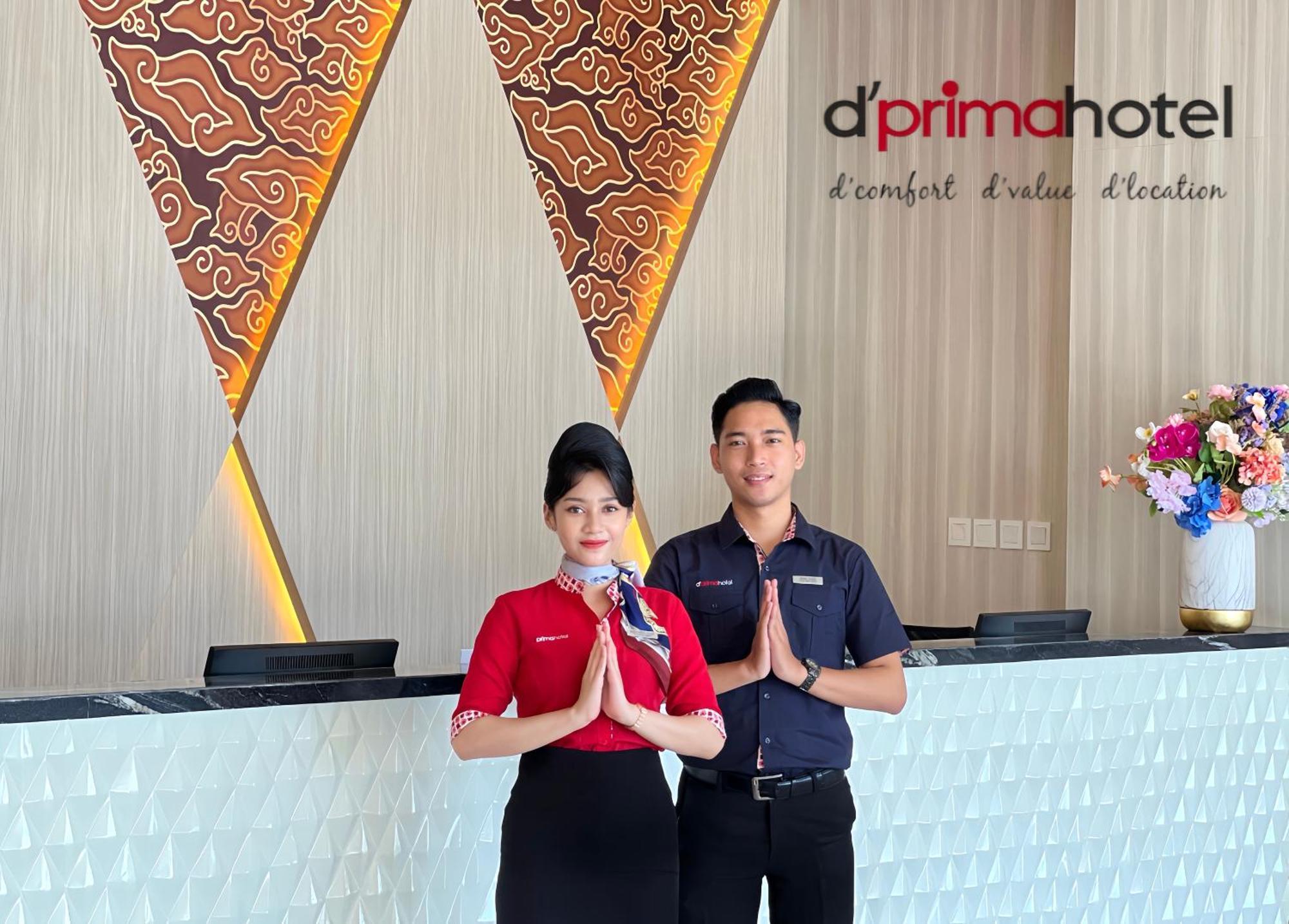 D'Primahotel Airport Sultan Hasanuddin Makassar Sudiang エクステリア 写真